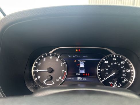 Certified 2024 Nissan Frontier SV w/ SV Convenience Package image 17