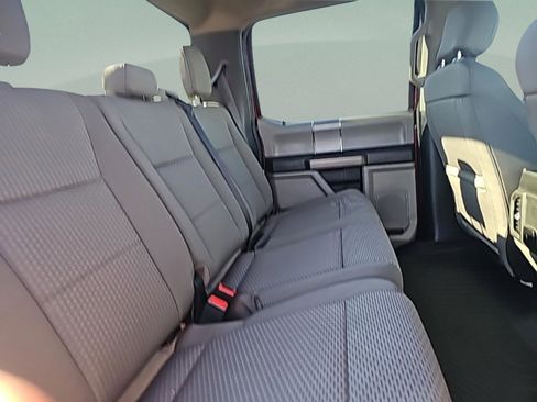 Used 2021 Ford F250 XLT w/ XLT Premium Package image 32