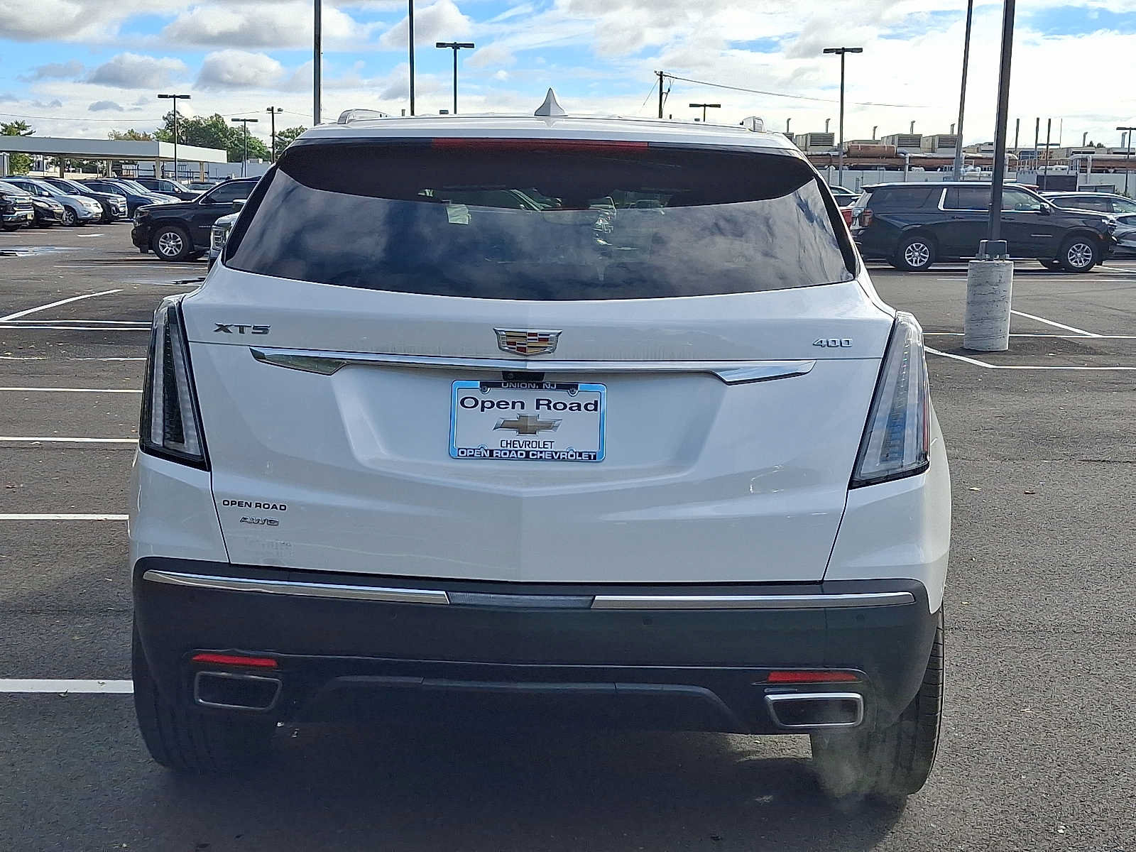 Certified 2025 Cadillac XT5 Sportv w/ Technology Package AWD/4WD image 5