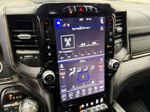 Used 2019 RAM 1500 Limited image 33