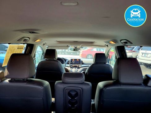 Used 2018 Honda Odyssey Touring image 10