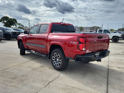 Used 2025 Chevrolet Colorado Z71 w/ Z71 Convenience Package 2 image 7