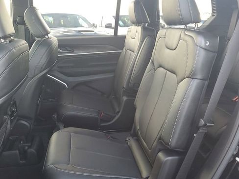 New 2026 Jeep Grand Cherokee L Limited image 15