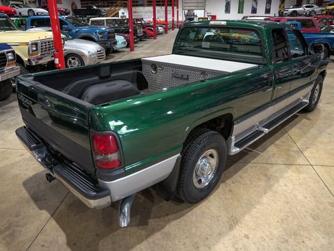 Used 1998 Dodge Ram 2500 Truck 2WD Quad Cab image 17