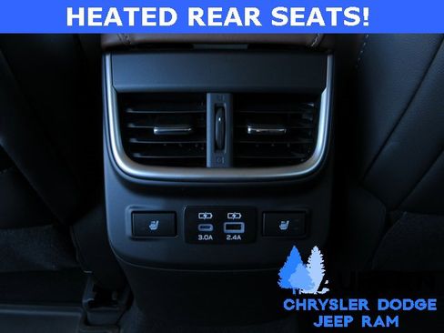 Used 2025 Subaru Outback Touring w/ Popular Package #2 image 28