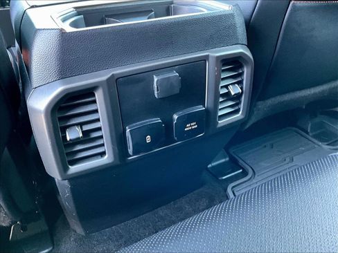 Used 2017 Ford F150 Raptor w/ Equipment Group 802A Luxury AWD/4WD image 11