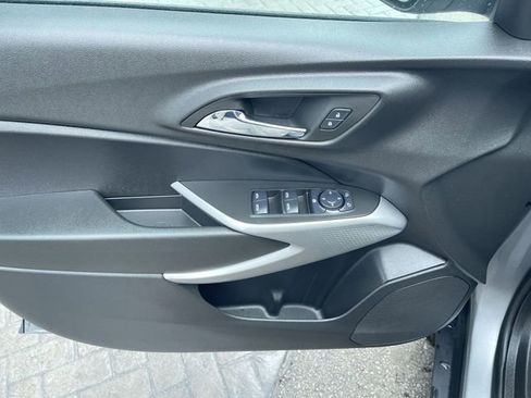 Certified 2024 Chevrolet Trax LS FWD image 21