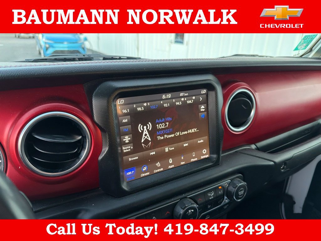 Used 2022 Jeep Gladiator Rubicon w/ Cold Weather Group AWD/4WD image 23