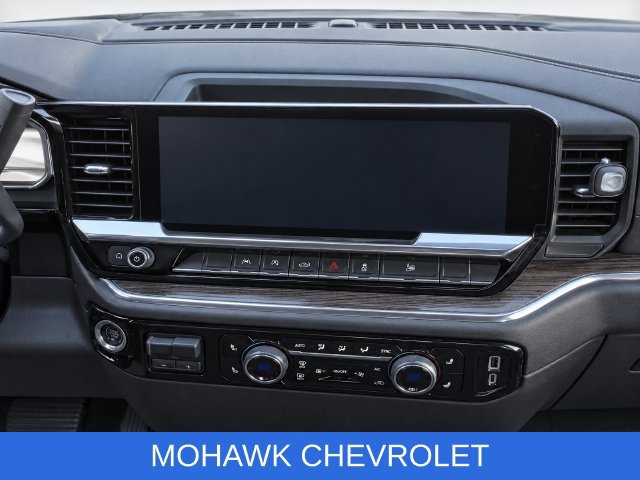 Certified 2024 Chevrolet Silverado 1500 RST AWD/4WD image 18