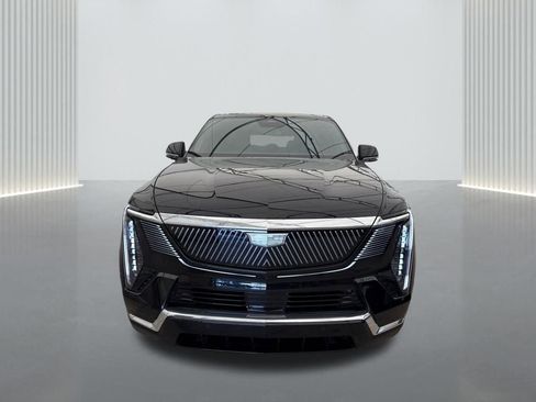 New 2025 Cadillac Escalade IQ Luxury 2 w/ LPO, Radiant Package image 2