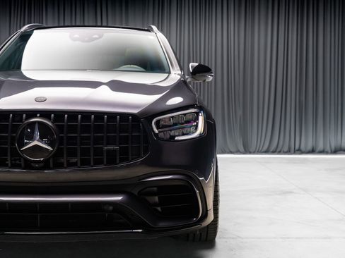 Used 2020 Mercedes-Benz GLC 63 AMG 4MATIC image 21