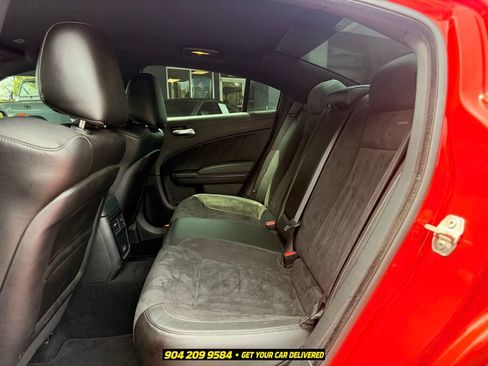 Used 2023 Dodge Charger R/T w/ Plus Group RWD image 33