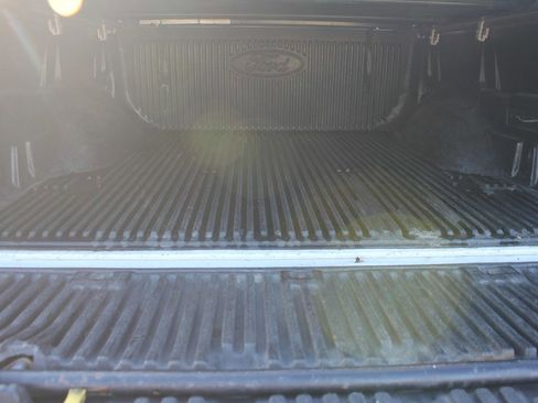 Used 2011 Ford F150 Lariat w/ Lariat Chrome Pkg image 40