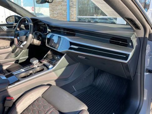 Used 2023 Audi RS 7 Sportback w/ Black Optic Package image 35