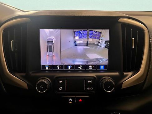 Used 2023 GMC Terrain Denali w/ Denali Premium Package image 30