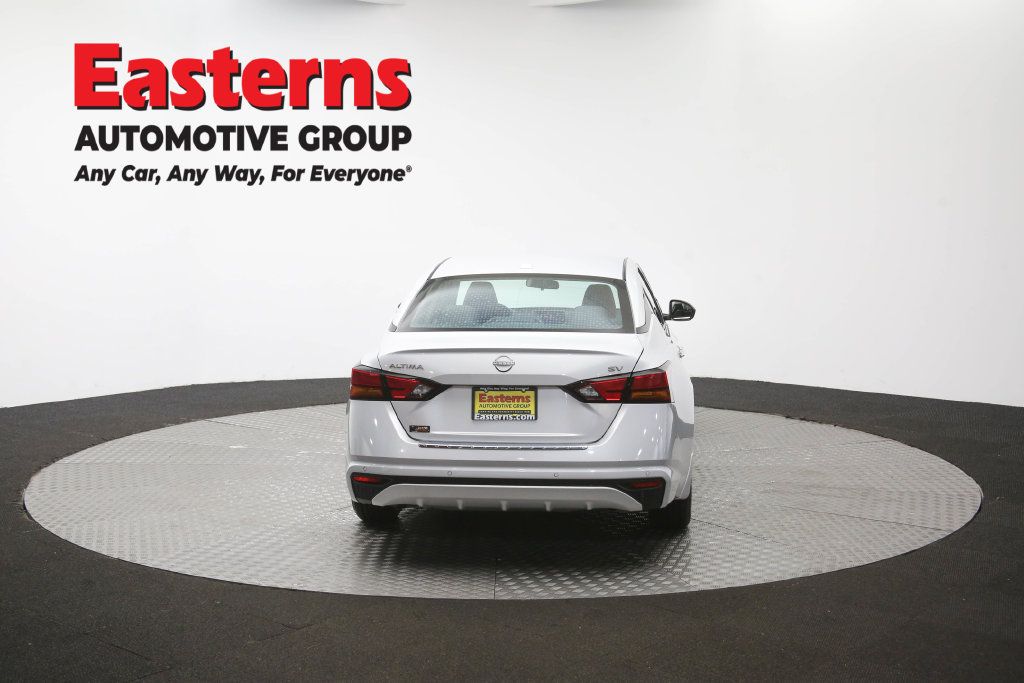 Used 2023 Nissan Altima 2.5 SV FWD image 39