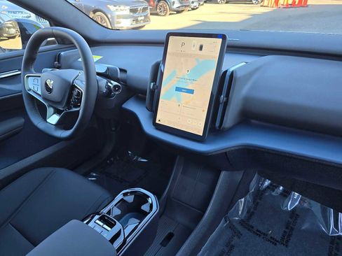 New 2026 Volvo EX30 Ultra image 10