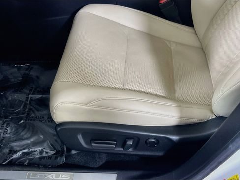Used 2022 Lexus RX 350 FWD w/ Premium Package image 18