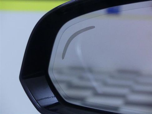 Used 2024 Volvo S60 B5 Plus image 27