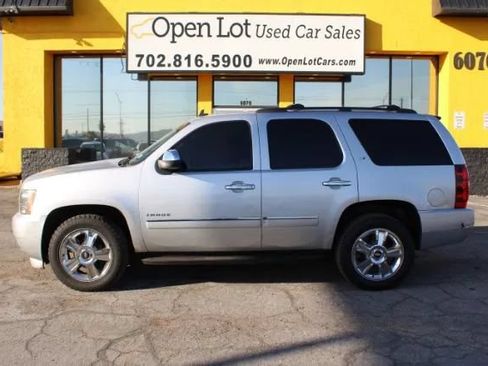 Used 2012 Chevrolet Tahoe LTZ RWD image 2