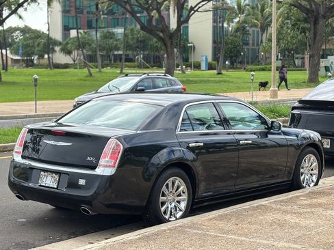 Used 2013 Chrysler 300 C w/ Beats Audio Group image 5