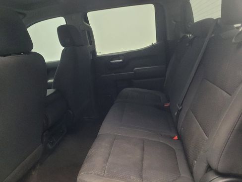 Used 2021 Chevrolet Silverado 1500 Custom RWD image 18