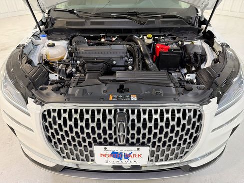 New 2026 Lincoln Corsair Premiere image 30