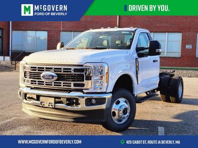 New 2025 Ford F350 XL w/ XL Chrome Package