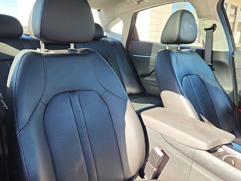 Used 2020 Hyundai Sonata Limited image 32