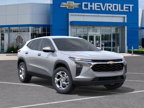 New 2026 Chevrolet Trax LS FWD image 7