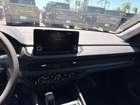 Used 2024 Honda Accord EX image 19
