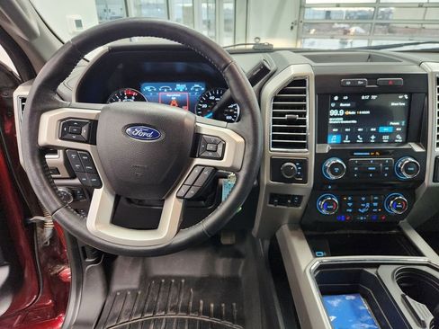 Used 2017 Ford F350 Lariat w/ Chrome Package image 16