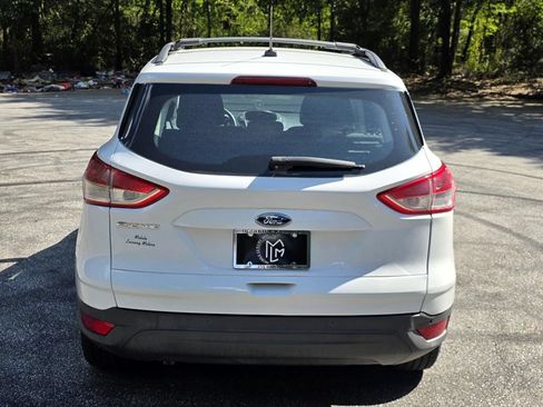 Used 2015 Ford Escape S FWD image 3