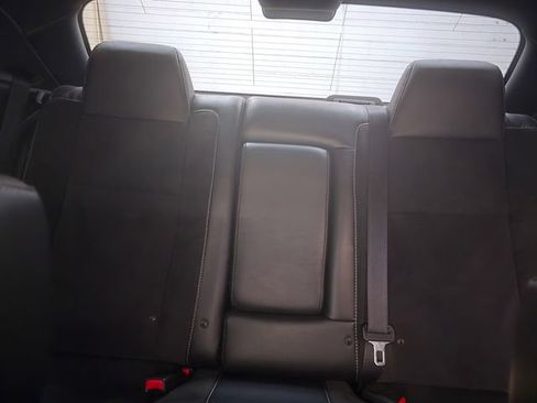 Used 2015 Dodge Challenger SRT w/ Technology Group RWD image 28