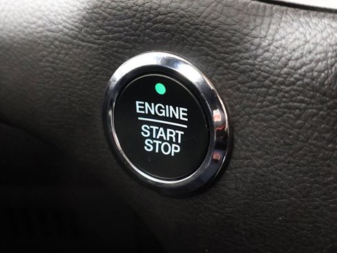 Used 2024 Ford Edge SEL image 36