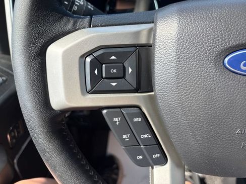 Used 2019 Ford F150 Lariat w/ Equipment Group 502A Luxury AWD/4WD image 11