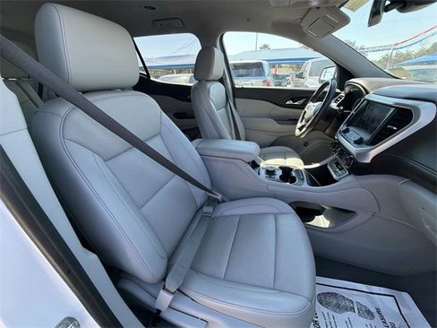 Certified 2021 GMC Acadia SLT w/ Trailering Package image 27