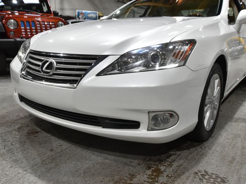 Used 2012 Lexus ES 350 image 4
