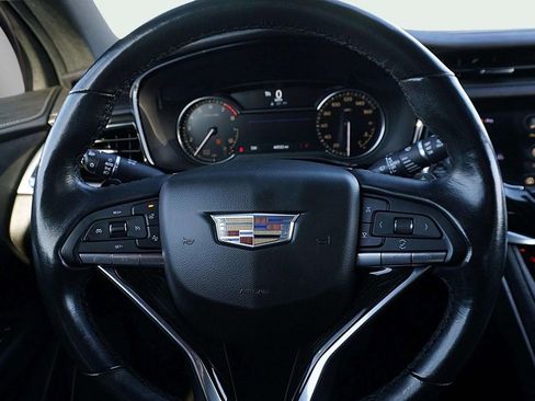 Used 2020 Cadillac XT6 Premium Luxury FWD image 30