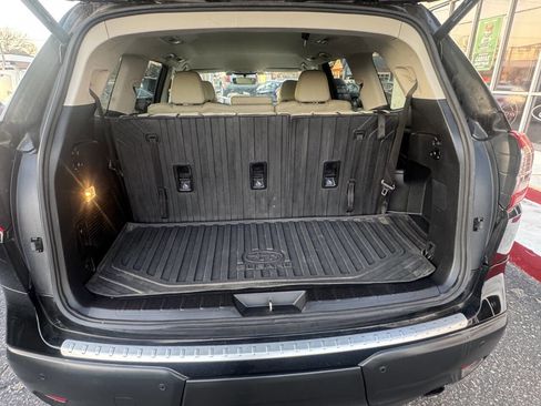 Used 2019 Subaru Ascent Limited w/ Popular Package #3 image 13