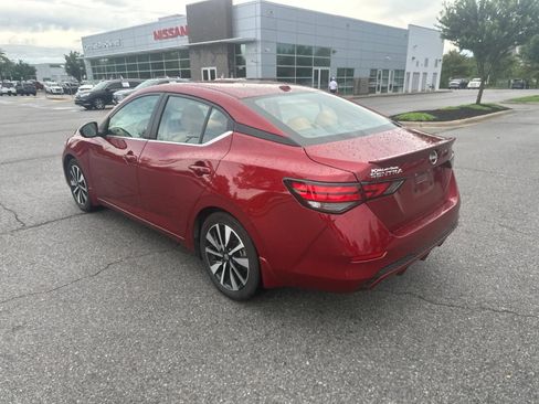 Used 2025 Nissan Sentra SV w/ SV Premium Package FWD image 7