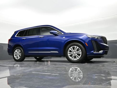 Certified 2023 Cadillac XT6 Luxury image 26