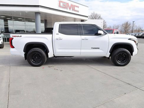 Used 2022 Toyota Tundra SR5 w/ TRD Off-Road Premium Package image 7
