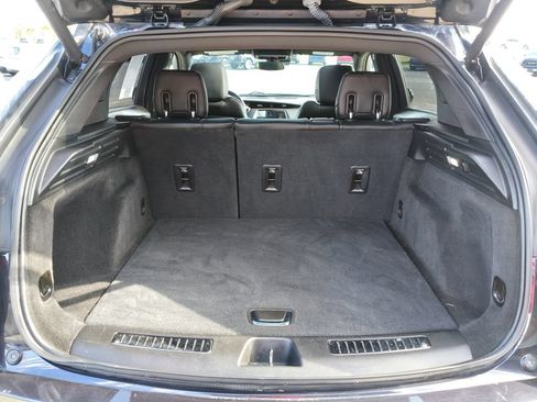 Used 2023 Cadillac XT4 Sport w/ Sun And Sound Package AWD/4WD image 17
