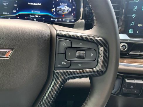 Used 2024 Chevrolet Silverado 1500 LT Trail Boss w/ Convenience Package II image 25