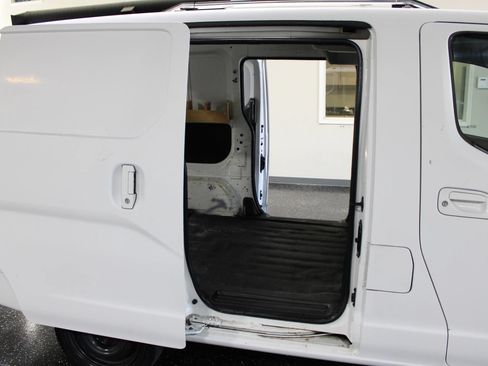 Used 2017 Chevrolet City Express LS w/ Appearance Package FWD image 21