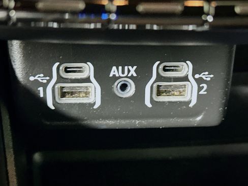 Used 2023 Dodge Durango SXT image 26