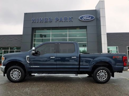 Used 2020 Ford F250 XLT w/ XLT Premium Package image 4