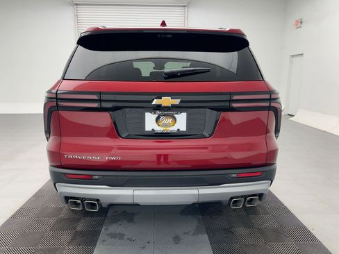New 2026 Chevrolet Traverse LT w/ Sun and Wheel Package image 10