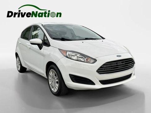 Used 2017 Ford Fiesta S FWD image 3